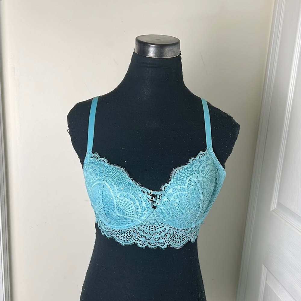 Elegant Lace Bralette in Light Teal Green  Size 34D